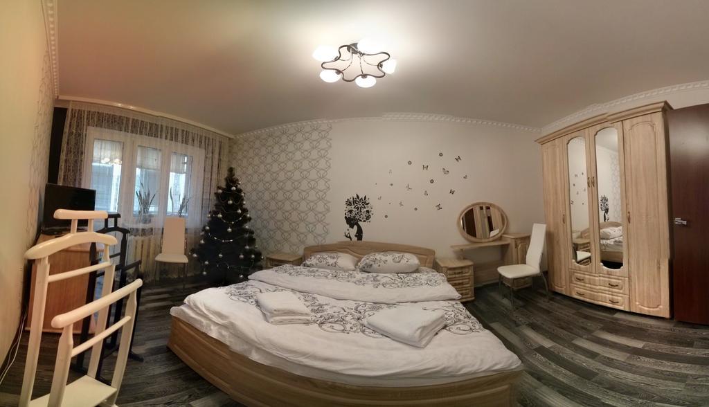 Apartment On Novaya Street 5 บิลา แซร์กวา ภายนอก รูปภาพ